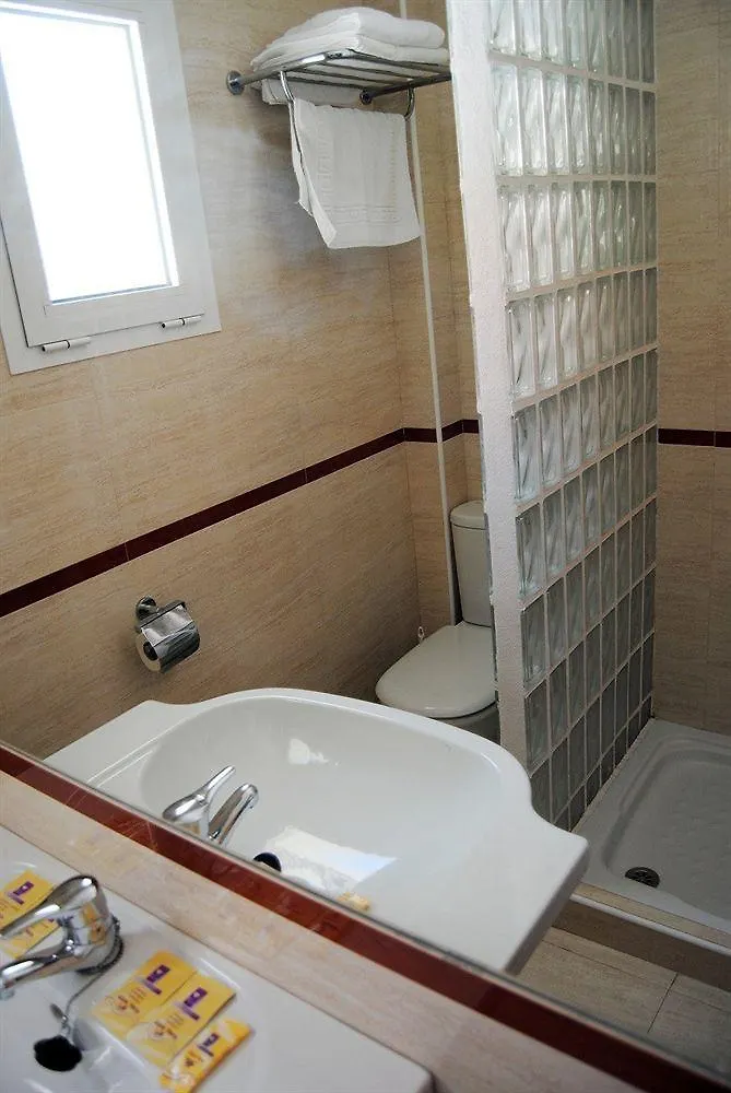 Apartamentos Turisticos Anoreta Rincon de la Victoria Apartment