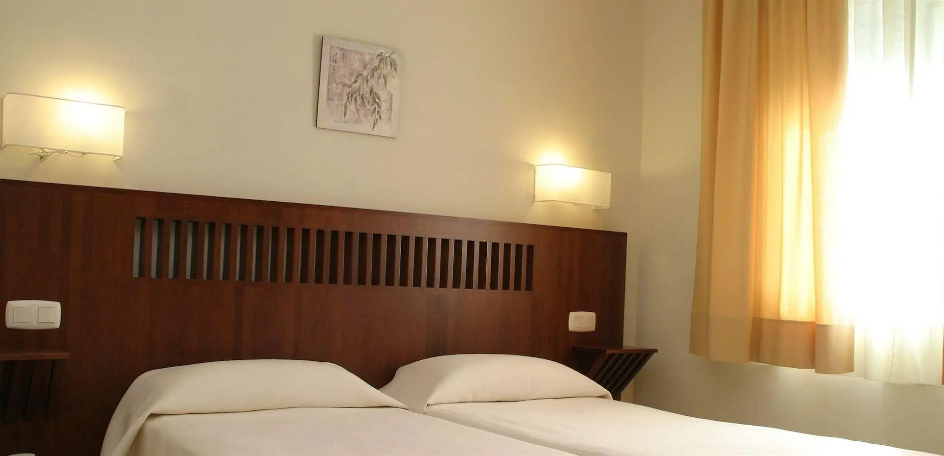 Apartamentos Turisticos Anoreta Rincon de la Victoria 0*,